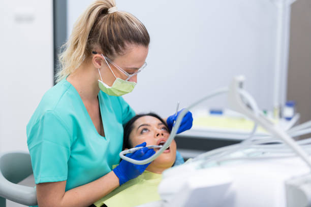 Best Emergency Dentist for Knocked-Out Tooth in Bloomington, CA